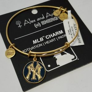 Alex and Ani Navy Blue NY Yankees ⚾️ MLB bracelet